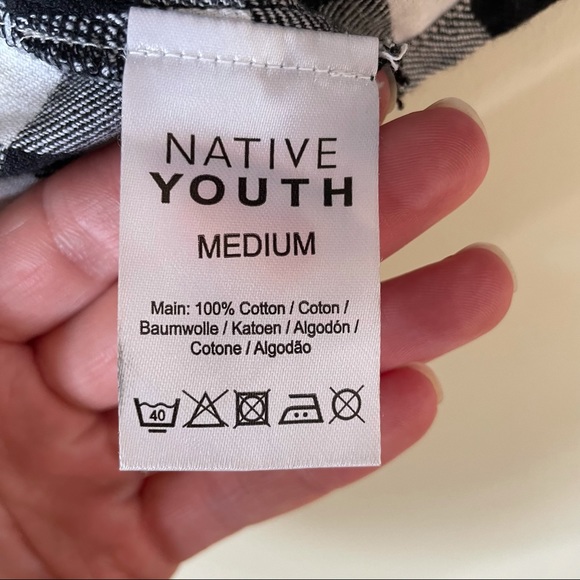 Native Youth, GINGHAM CROP TOP, Medium - Picture 8 of 11
